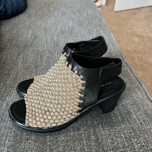 Stylish Black and Tan Women's Heeled Sandals